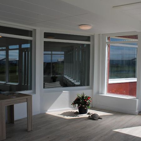 Ocean Beach Apartments Stokkseyri Exterior photo